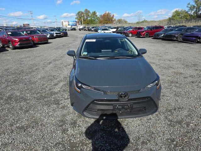 5YFB4MDE3SP304989 - 2025 TOYOTA COROLLA LE GRAY photo 5