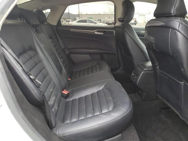 3FA6P0MU8KR200426 - 2019 FORD FUSION SEL თეთრი ფოტო 10