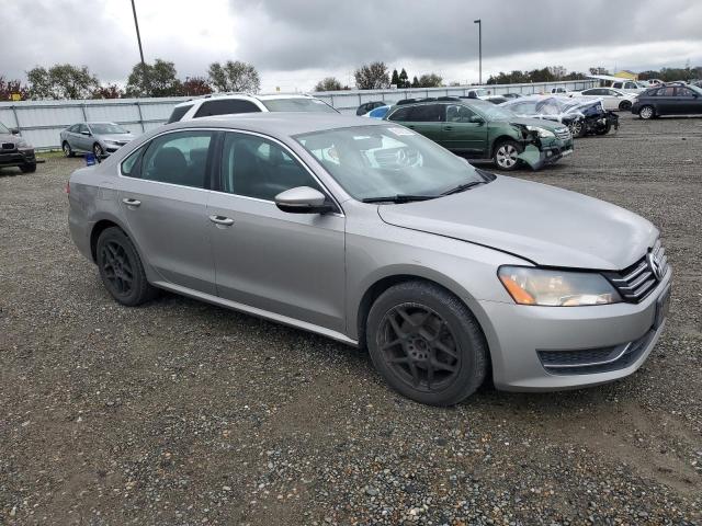 1VWBP7A39CC101950 - 2012 VOLKSWAGEN PASSAT SE SILVER photo 4