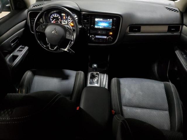 JA4AZ3A30GZ002352 - 2016 MITSUBISHI OUTLANDER SE GRAY photo 8