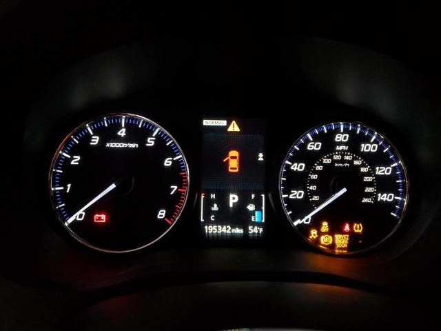 JA4AZ3A30GZ002352 - 2016 MITSUBISHI OUTLANDER SE GRAY photo 9