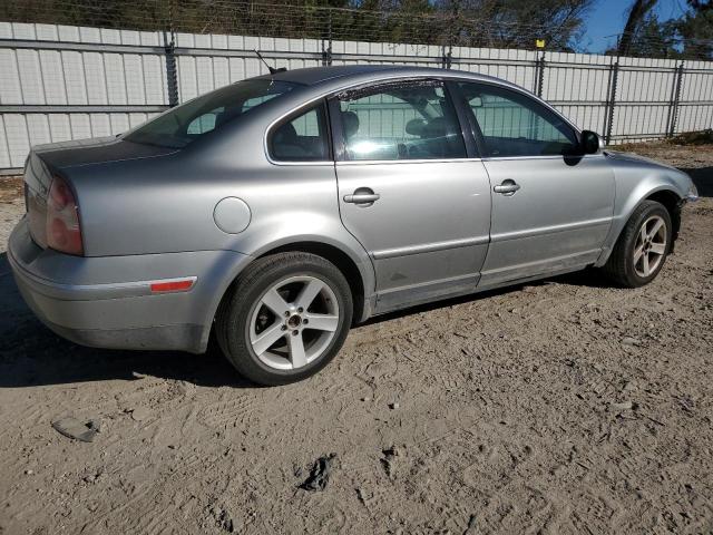 WVWTH63B84P196028 - 2004 VOLKSWAGEN PASSAT GLX 4MOTION 银色 照片 3