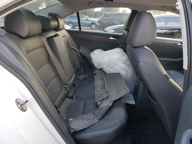 3VWDZ7AJ1BM372645 - 2011 VOLKSWAGEN JETTA SE WHITE photo 10