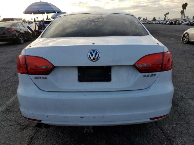 3VWDZ7AJ1BM372645 - 2011 VOLKSWAGEN JETTA SE WHITE photo 6