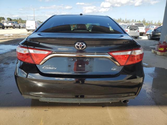 4T1BF1FK6FU998528 - 2015 TOYOTA CAMRY LE 黑色 照片 6