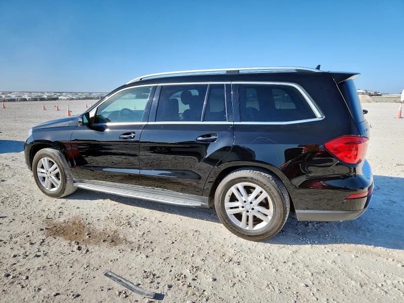 4JGDF6EEXGA668072 - 2016 MERCEDES-BENZ GL 450 4MATIC BLACK photo 2