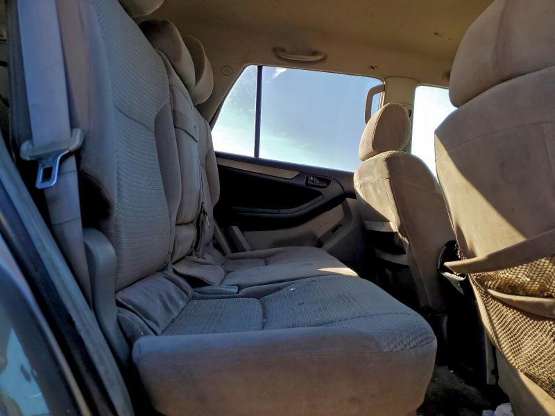 JTEBU14R040037059 - 2004 TOYOTA 4RUNNER SR5 GOLD photo 11