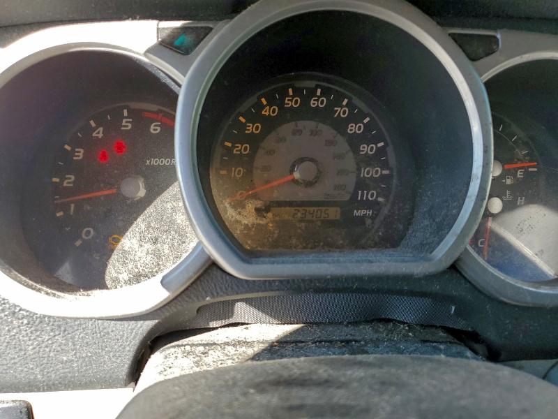 JTEBU14R040037059 - 2004 TOYOTA 4RUNNER SR5 GOLD photo 9