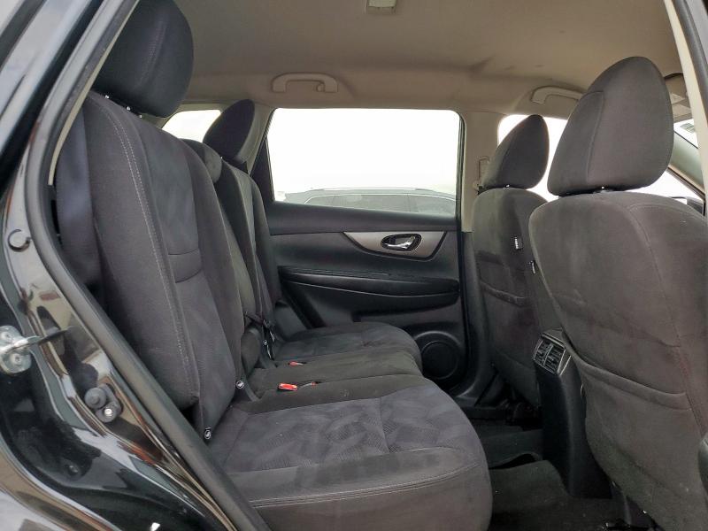 KNMAT2MT7GP594857 - 2016 NISSAN ROGUE S BLACK photo 11