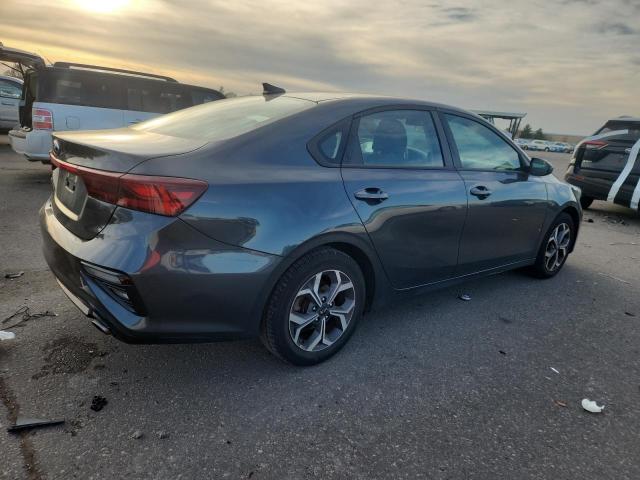 3KPF24AD1KE083123 - 2019 KIA FORTE FE ნაცრისფერი ფოტო 3