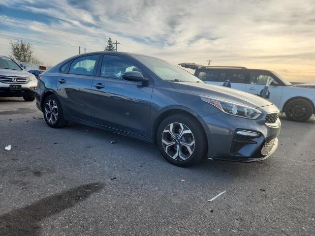 3KPF24AD1KE083123 - 2019 KIA FORTE FE ნაცრისფერი ფოტო 4