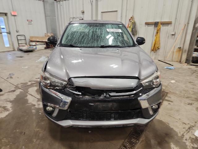 JA4AR3AU6JU005298 - 2018 MITSUBISHI OUTLANDER ES GRAY photo 5