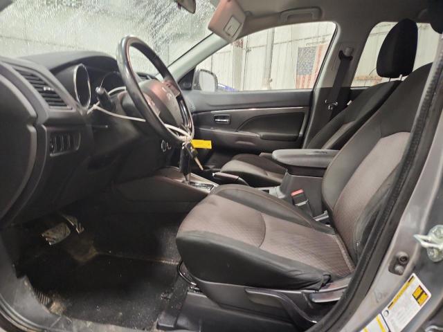 JA4AR3AU6JU005298 - 2018 MITSUBISHI OUTLANDER ES GRAY photo 7