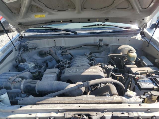 5TBET34105S477395 - 2005 TOYOTA TUNDRA DOUBLE CAB SR5 SILVER photo 11