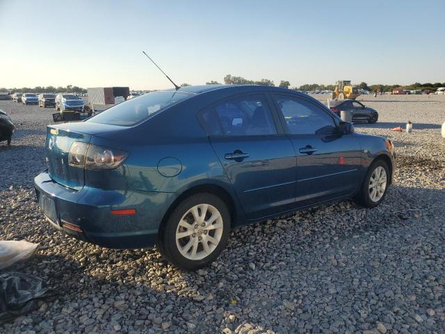 JM1BK323181819424 - 2008 MAZDA 3 S BLUE photo 3