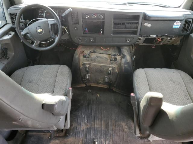 1GCWGGCAXC1193761 - 2012 CHEVROLET EXPRESS WHITE photo 8