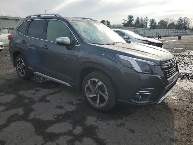 JF2SKARC6NH510403 - 2022 SUBARU FORESTER TOURING ნაცრისფერი ფოტო 4