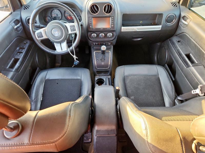 1C4NJCBAXGD699943 - 2016 JEEP COMPASS SPORT BLACK photo 8