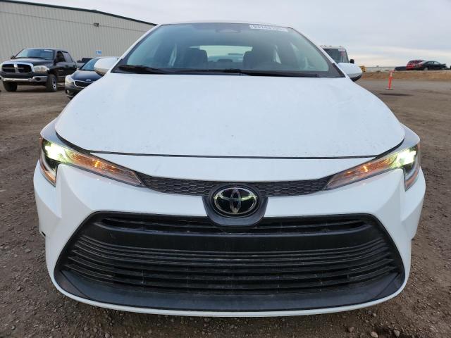 5YFB4MDE6RP153351 - 2024 TOYOTA COROLLA LE 白色 照片 5