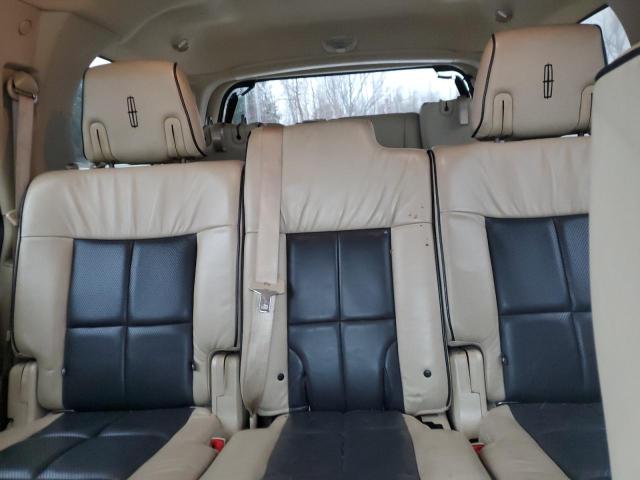 5LMFU27588LJ14178 - 2008 LINCOLN NAVIGATOR WHITE photo 10