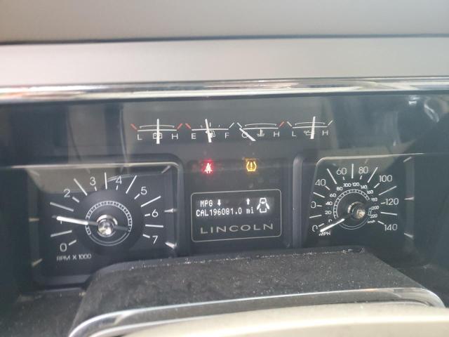 5LMFU27588LJ14178 - 2008 LINCOLN NAVIGATOR WHITE photo 9