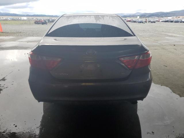 4T1BF1FK9FU112573 - 2015 TOYOTA CAMRY LE GRAY photo 6