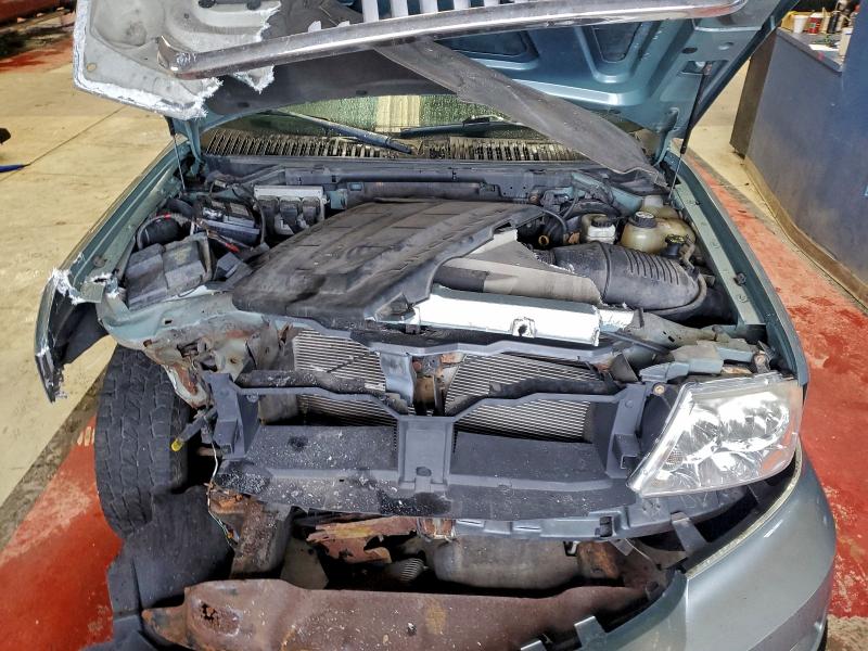 5LMFU28536LJ10275 - 2006 LINCOLN NAVIGATOR GREEN photo 12