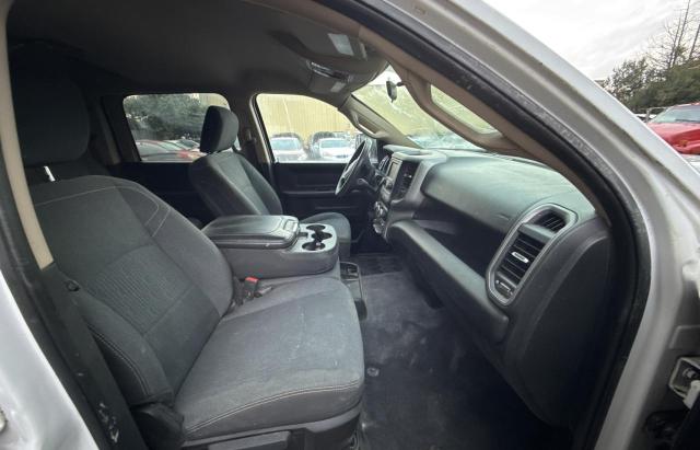 3C6UR5CL6KG656803 - 2019 RAM 2500 TRADESMAN Blanco foto 5