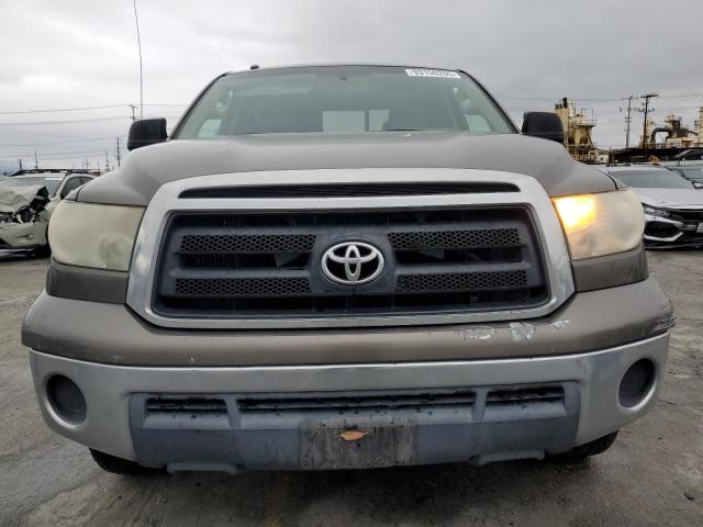 5TFRY5F14AX080196 - 2010 TOYOTA TUNDRA DOUBLE CAB SR5 BROWN photo 5