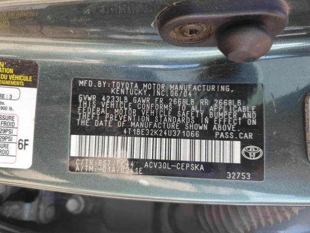 4T1BE32K24U371066 - 2004 TOYOTA CAMRY LE GREEN photo 12
