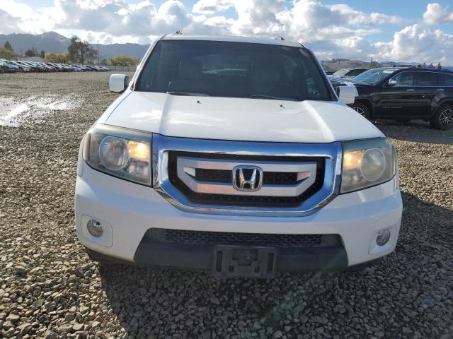 5FNYF3H57BB058422 - 2011 HONDA PILOT EXL WHITE photo 5