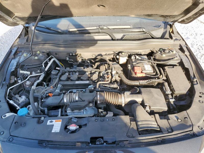 1HGCV1F91JA045147 - 2018 HONDA ACCORD TOURING BLACK photo 11