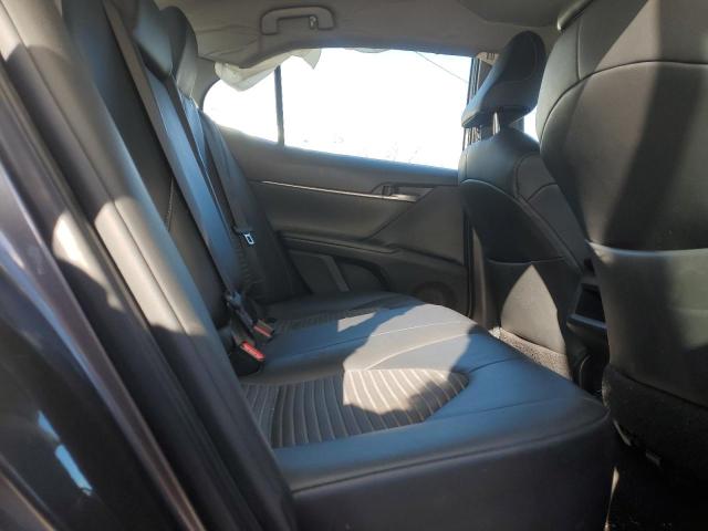 4T1B11HK6JU532246 - 2018 TOYOTA CAMRY L GRAY photo 10