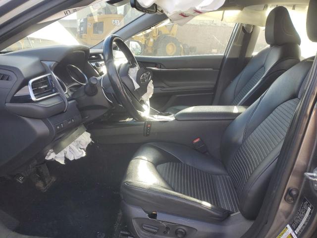 4T1B11HK6JU532246 - 2018 TOYOTA CAMRY L GRAY photo 7