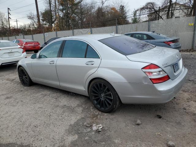 WDDNG86X29A244055 - 2009 MERCEDES-BENZ S 550 4MATIC SILVER photo 2