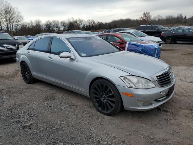 WDDNG86X29A244055 - 2009 MERCEDES-BENZ S 550 4MATIC SILVER photo 4