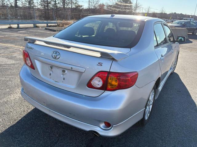 1NXBU40E79Z150561 - 2009 TOYOTA COROLLA BASE Gümüş foto 4