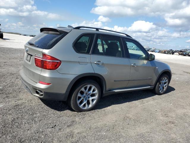 5UXZV4C59CL751512 - 2012 BMW X5 XDRIVE35I Бежевий фото 3