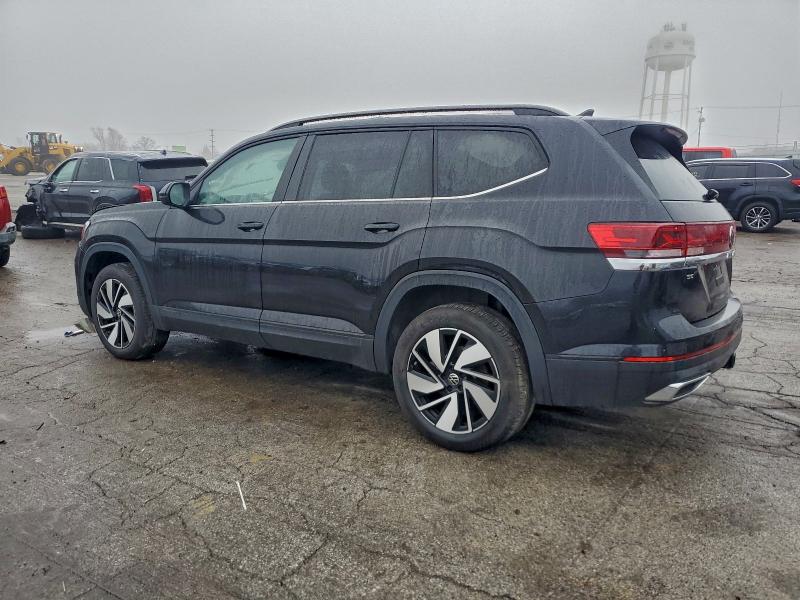 1V2WR2CA1SC570864 - 2025 VOLKSWAGEN ATLAS SE შავი ფოტო 2