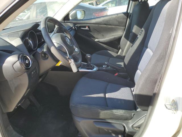 3MYDLBZV7GY133214 - 2016 TOYOTA SCION IA WHITE photo 7