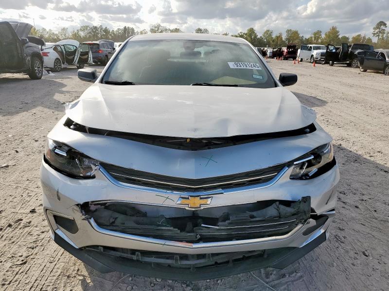 1G1ZB5STXJF230786 - 2018 CHEVROLET MALIBU LS Argent photo 5