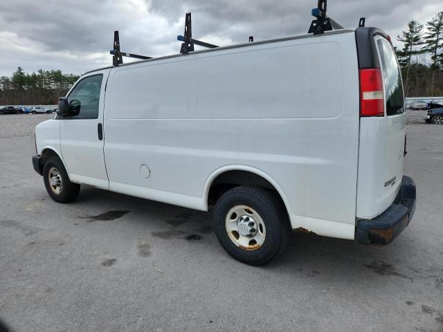 1GCZGTCG2E1126570 - 2014 CHEVROLET EXPRESS G3 WHITE photo 2