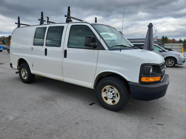 1GCZGTCG2E1126570 - 2014 CHEVROLET EXPRESS G3 WHITE photo 4