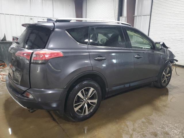 JTMRFREV6GJ072565 - 2016 TOYOTA RAV4 XLE GRAY photo 3