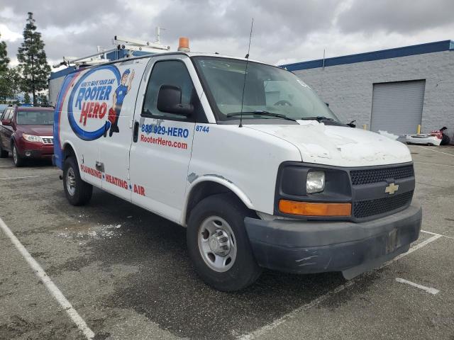 1GCWGFCG5C1108744 - 2012 CHEVROLET EXPRESS G2 白色 照片 4