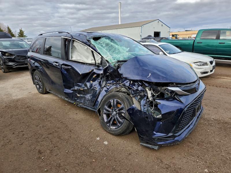 5TDGSKFC9RS147630 - 2024 TOYOTA SIENNA LE 蓝色 照片 4