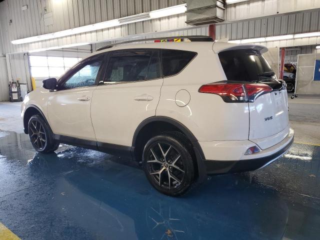 2T3JFREVXHW599816 - 2017 TOYOTA RAV4 SE 白色 照片 2