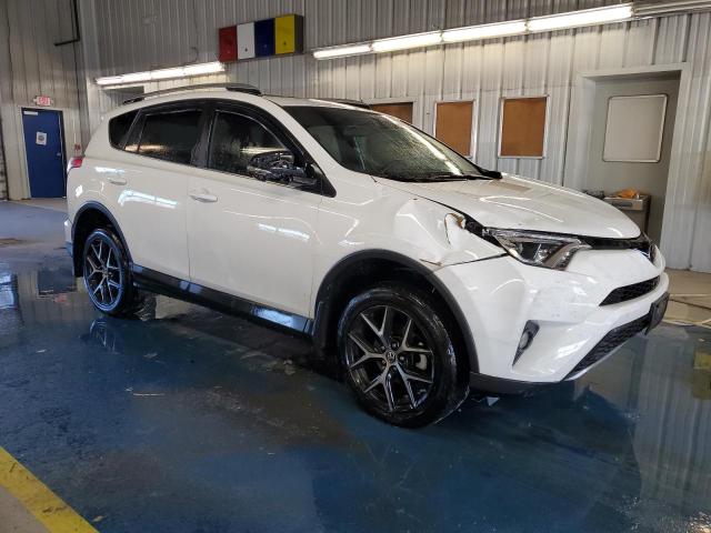 2T3JFREVXHW599816 - 2017 TOYOTA RAV4 SE 白色 照片 4