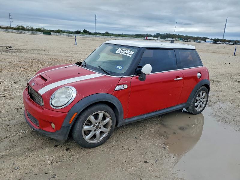 2010 MINI COOPER S, 