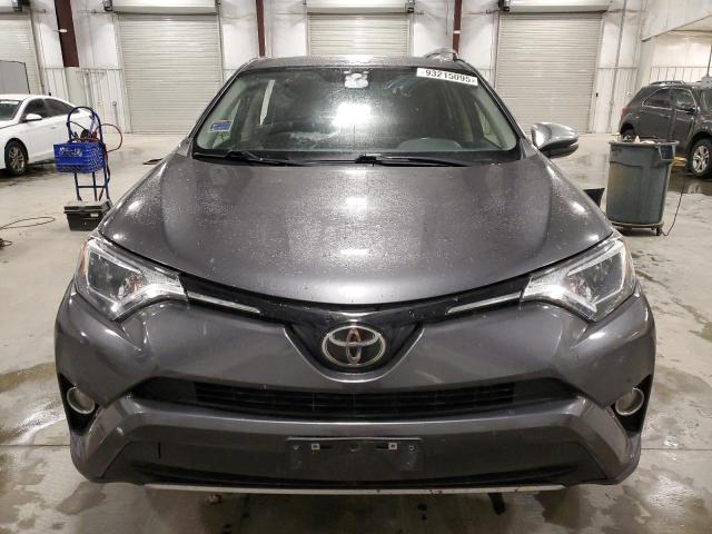 JTMRFREV6HJ106313 - 2017 TOYOTA RAV4 XLE GRAY photo 5